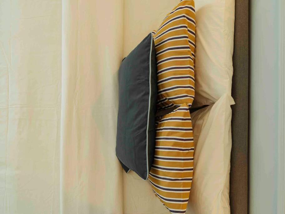 Bright 2Br Apartment - Top Location - City Balcony ブカレスト エクステリア 写真