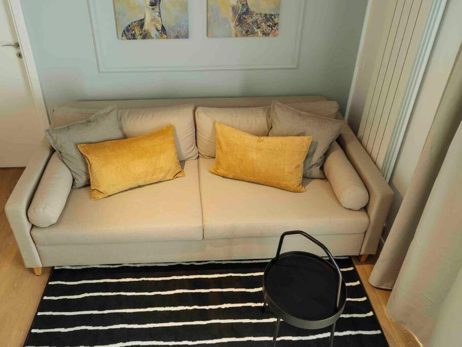 Bright 2Br Apartment - Top Location - City Balcony ブカレスト エクステリア 写真