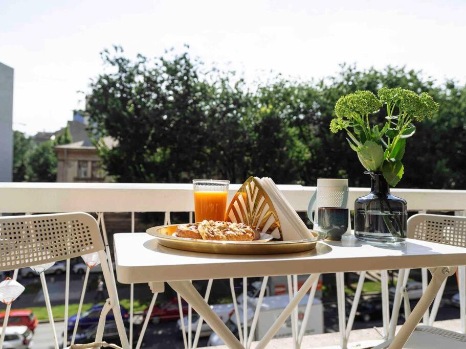 Bright 2Br Apartment - Top Location - City Balcony ブカレスト エクステリア 写真